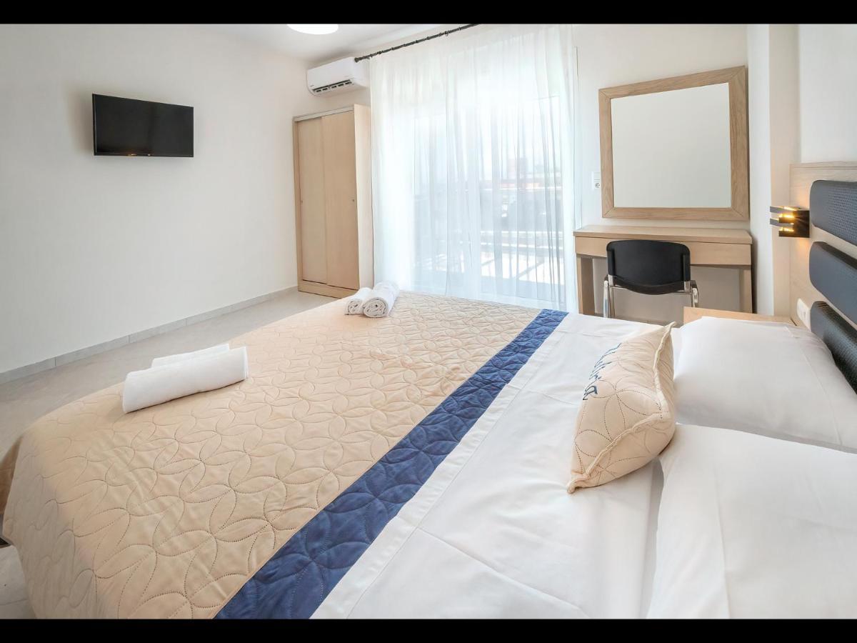 Meliria Apartments Скала-Рахониу Екстериор снимка