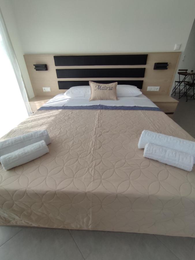 Meliria Apartments Скала-Рахониу Екстериор снимка