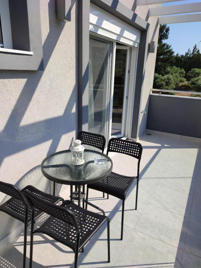 Meliria Apartments Скала-Рахониу Екстериор снимка