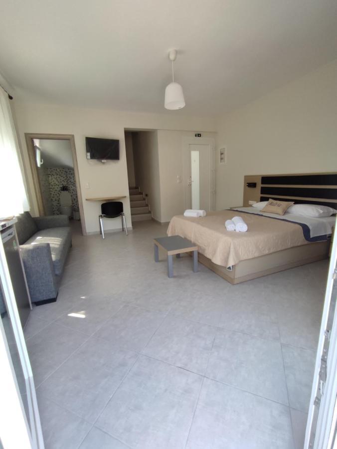 Meliria Apartments Скала-Рахониу Екстериор снимка